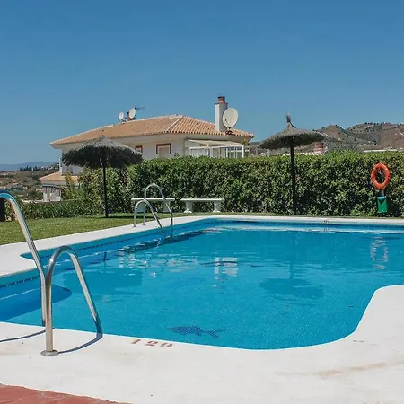 Two-bedroom Holiday In Costa